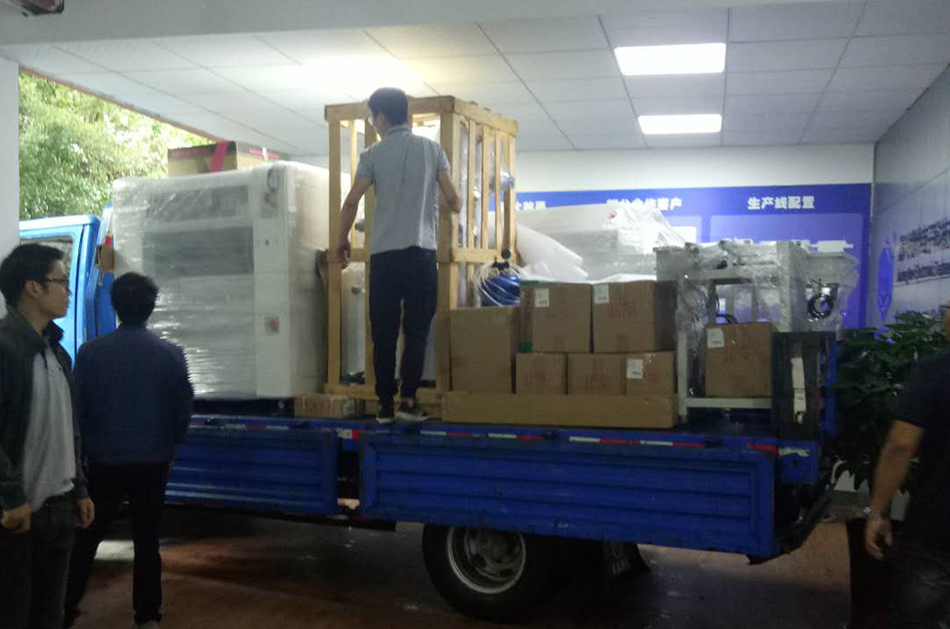 上?？蛻鬝MT設(shè)備專車送貨，貨到上門安裝調(diào)試